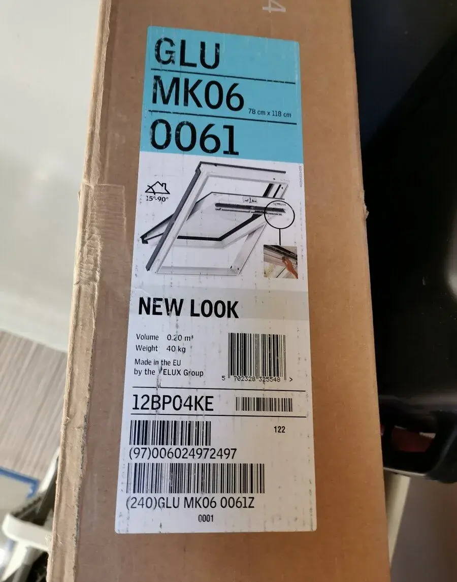 Velux GLU, MK06, 0061 o rozměrech 78cm x 118cm.