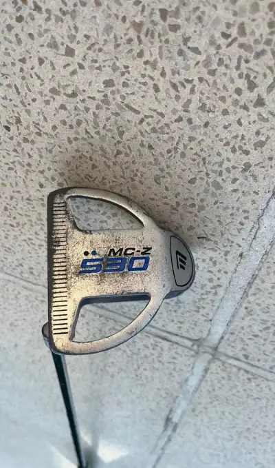 Golfový putter