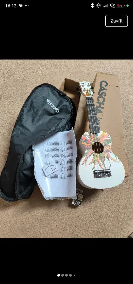 Ukulele Casha ,lapač snů, s ladičkou a pouzdrem