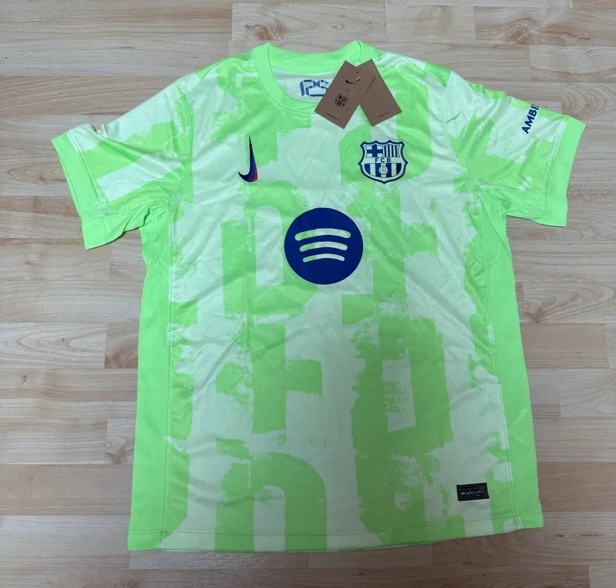 Nový dres FC Barcelona - výroční 125 - Sezona 24/25 vel. L