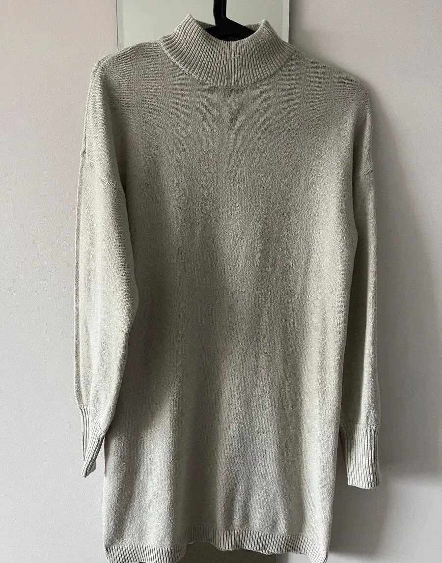 Svetrove piskove saty Vero Moda XS