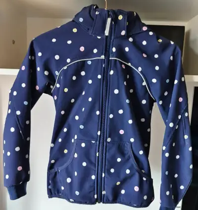 Softshellová bunda H&M vel. 134 – JAKO NOVÁ