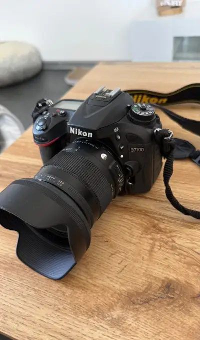 Nikon D7100 + Sigma 17–70 mm f/2.8–4 DC Macro OS HSM
