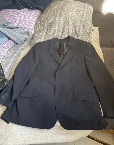 pěkné černé sako XL