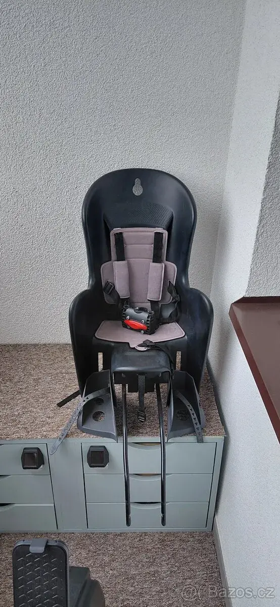 Dětská sedačka na kolo