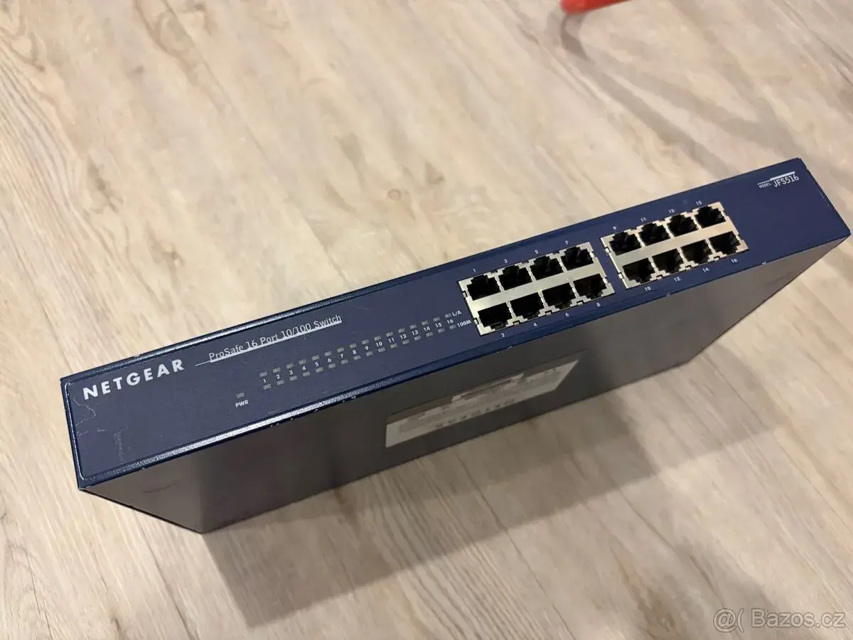 NETGEAR ProSafe JFS516 – 16portový Ethernet switch