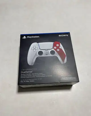 DualSense God of War 20th Anniversary Limited Edition