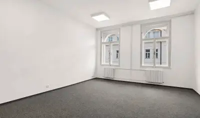Pronájem kanceláře 20 m² Praha 2 – Vinohrady