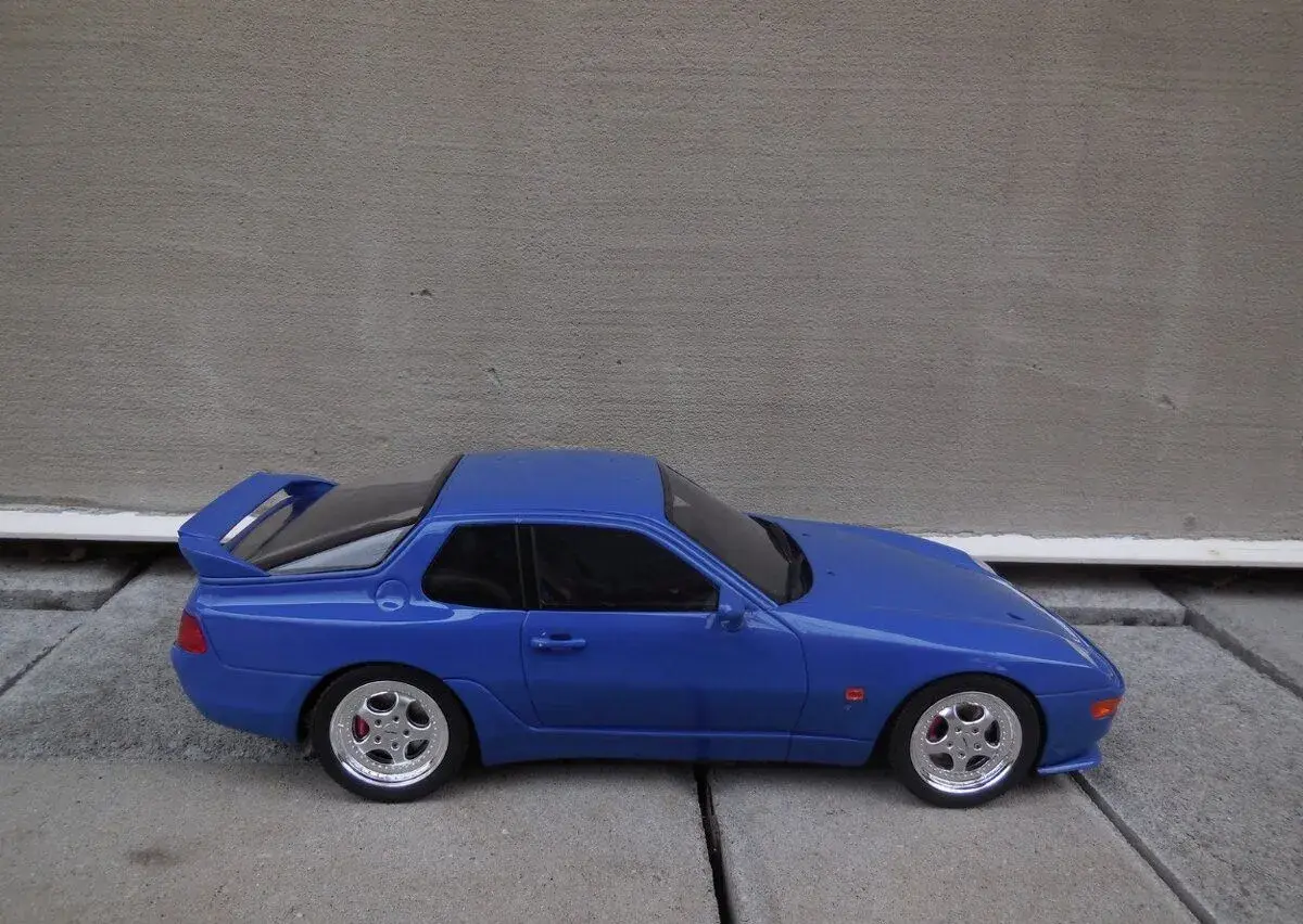Porsche 968 Turbo S - 1/18 GT Spirit