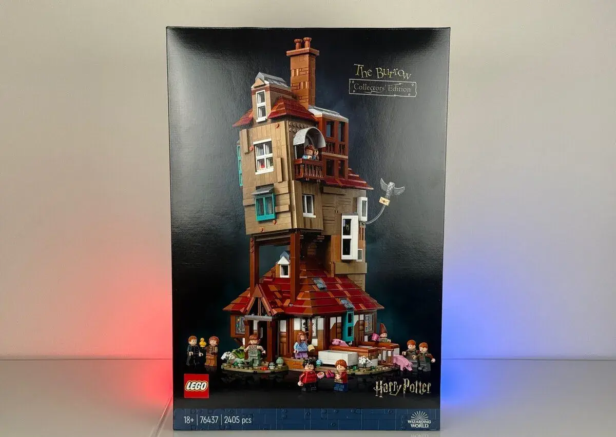 LEGO Harry Potter 76437 - The Burrow – Collectors’ Edition