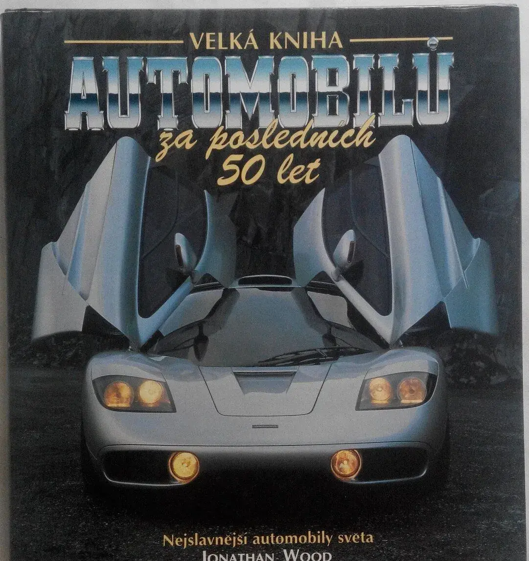 Velká kniha automobilů za posledních 50 let