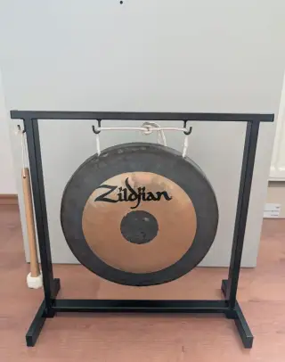 Zildjian 12" Traditional Gong And Stand Set