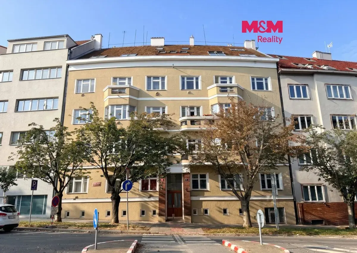 Pronájem bytu 1+kk v Praze, ul. Koulova