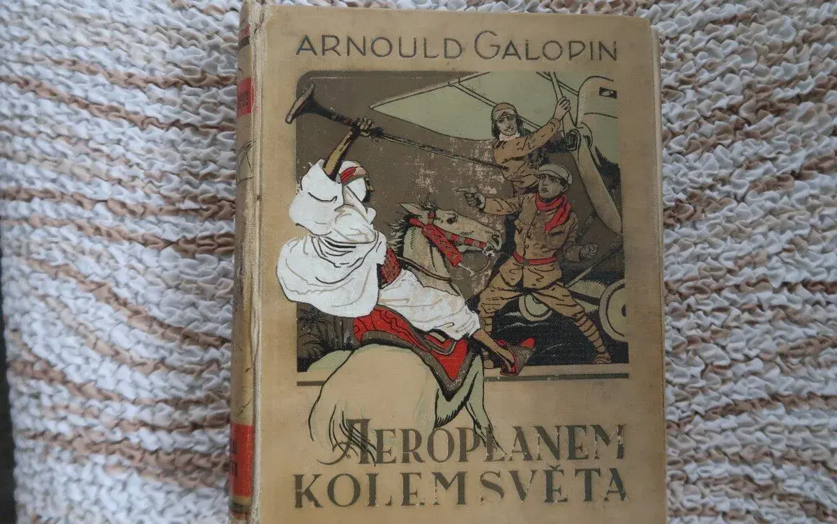 Aeroplánem kolem světa Arnould Galodin