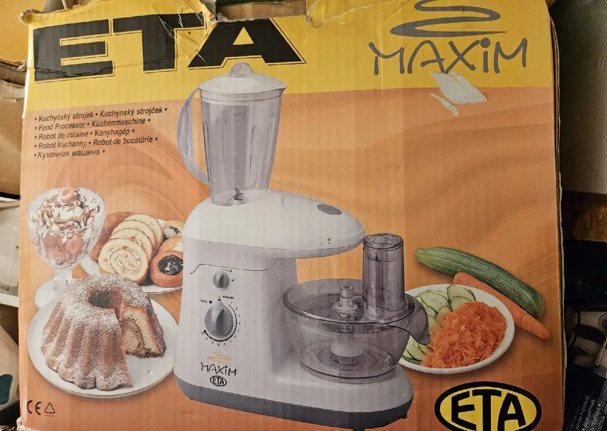 NEPOUŽITÝ ROBOT ETA MAXIM