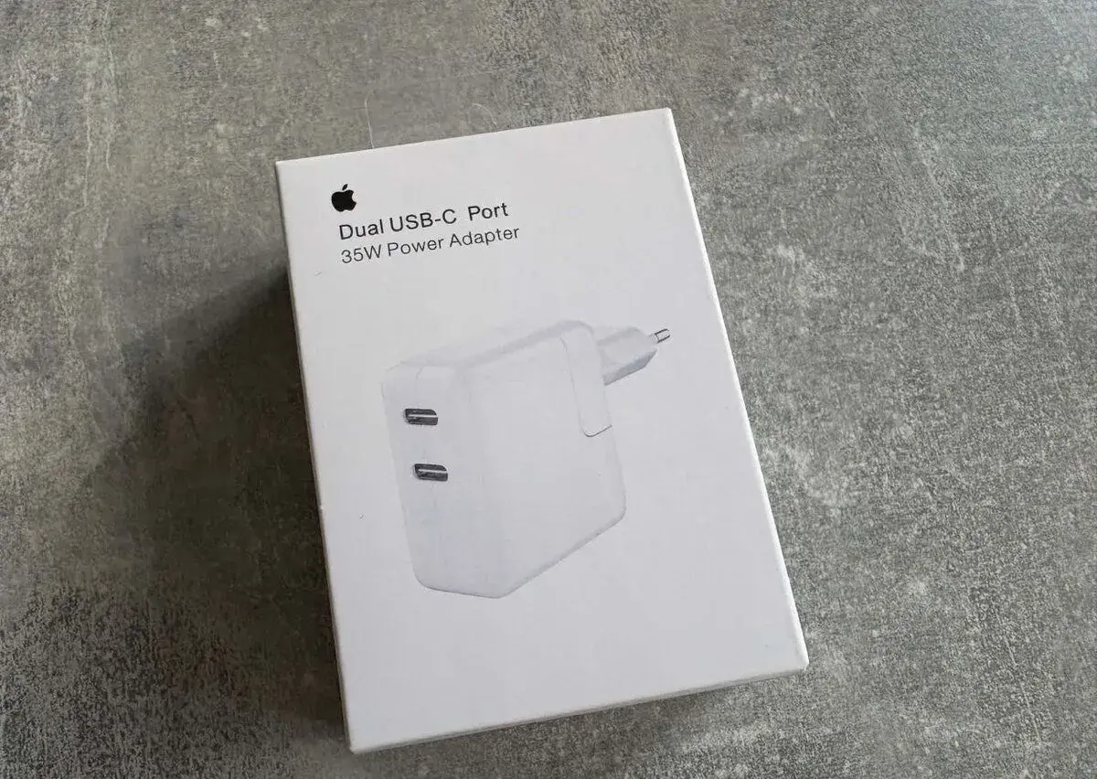 Nabíjecí adapter na iPhone 35W