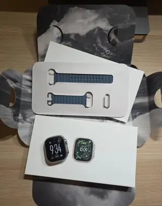 Apple Watch Ultra 3 Titan – záruka 2/2028, kompletní balení