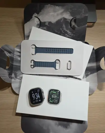 Apple Watch Ultra 3 Titan – záruka 2/2028, kompletní balení