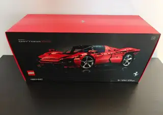 LEGO Technic 42143 Ferrari Daytona SP3