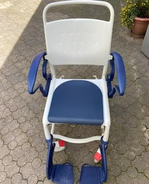 toaletní židle