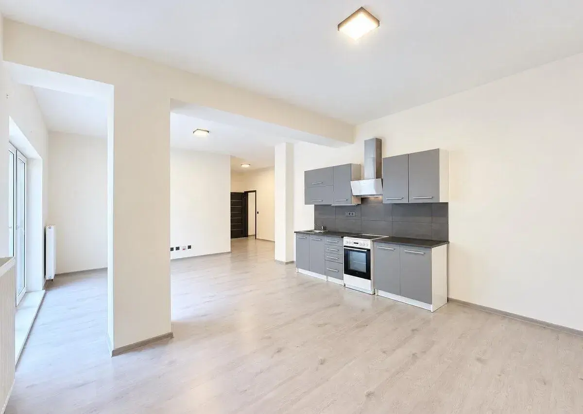 Pronájem bytu 3+kk, 87m2, Arménská, Kladno