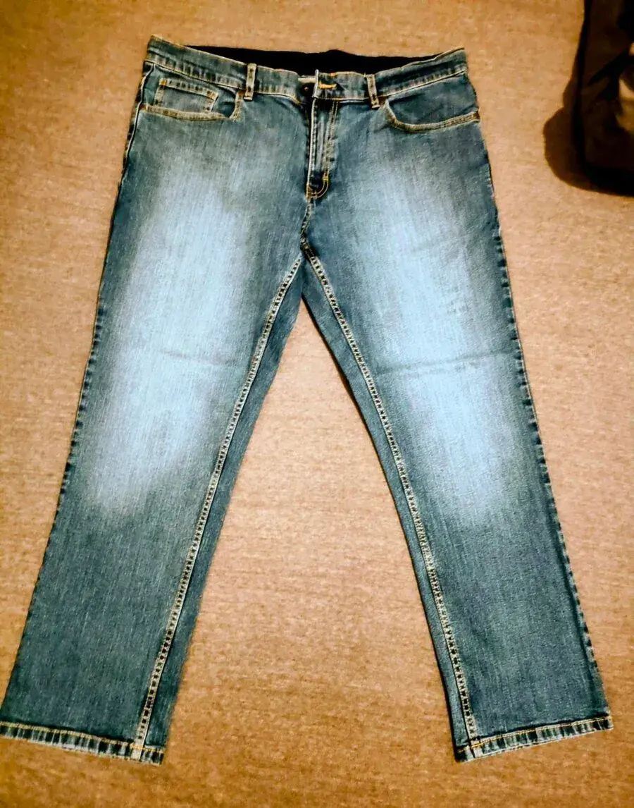 F&F, pevný mater, vel.: 38/32 v pase: 102cm, délka: 107cm
