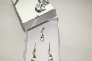 Ag SADA SWAROVSKI LÍSTEČEK