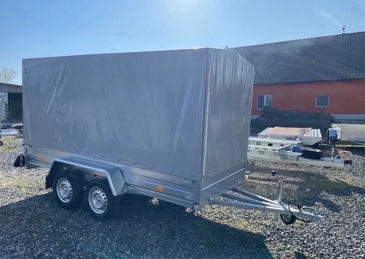 Přívěsný vozík dvouosý 345x145 cm, 750kg, 130km/h