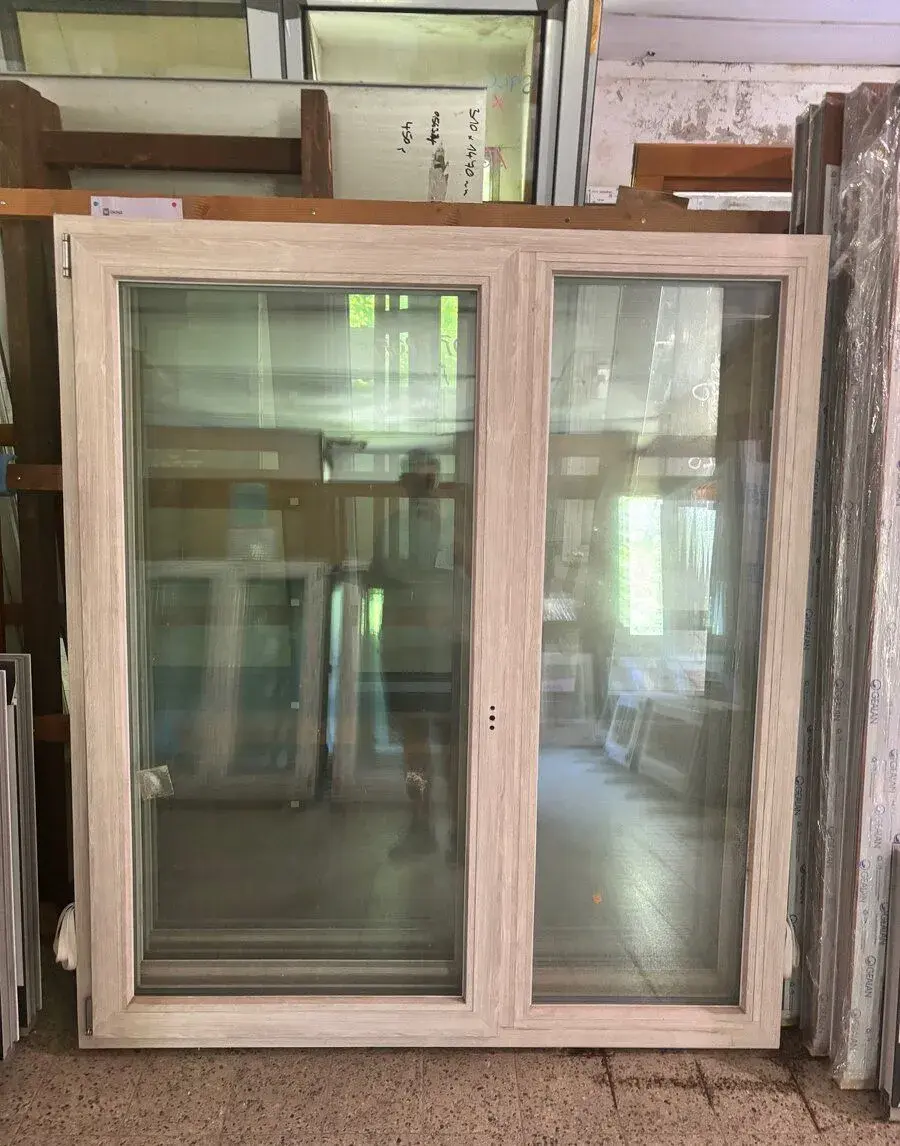 Okno PVC 1770x1440, nové, trojsklo, světlý dub