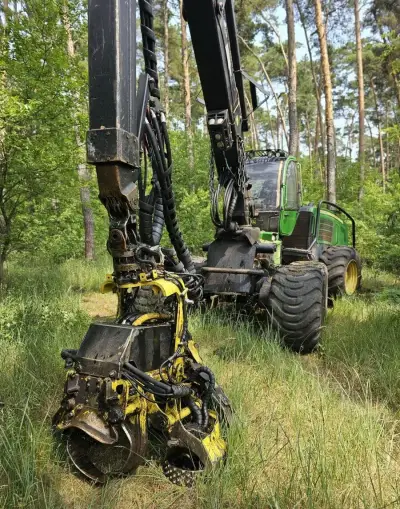 John deere 1270e