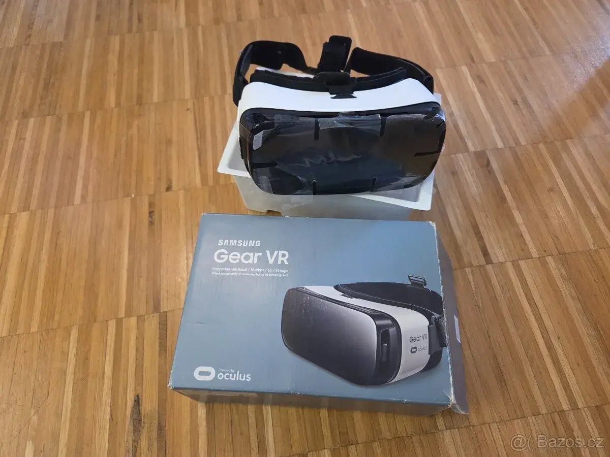 Samsung oculus Gear VR SM-R322