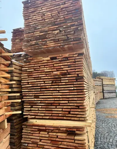Modřínová prkna - Stavební