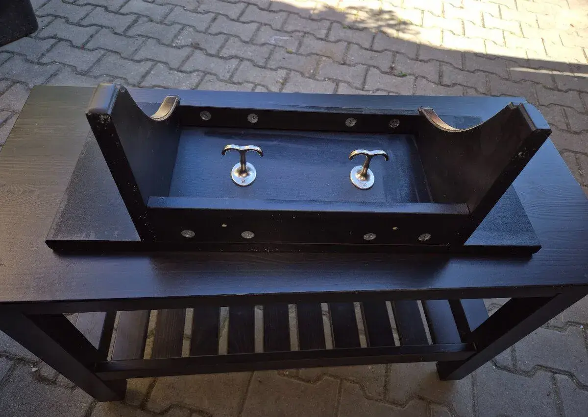 Ikea Hemnes lavice a police
