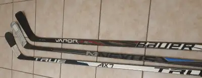 Hokejky BAUER a TRUE prava strana