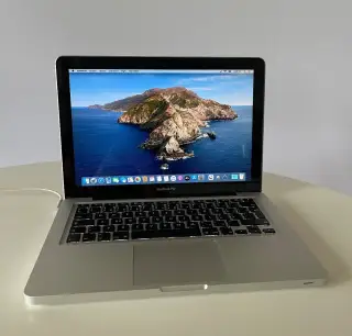 MacBook Pro 13″ Mid 2012 – i5, 16 GB RAM, 1 TB SSD