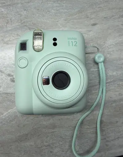 Instax Mini12