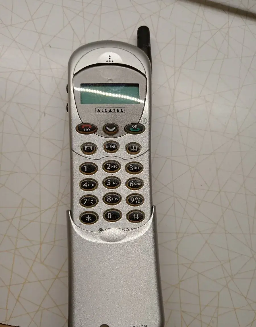 Alcatel