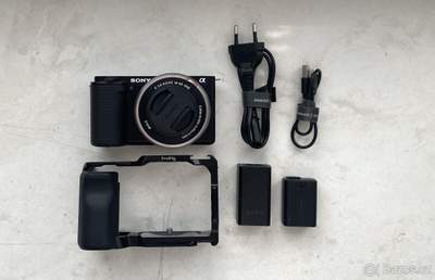 Bezzrcadlovku SONY ZV-E10+PŘÍSLUŠENSTVÍ - MOŽNÁ