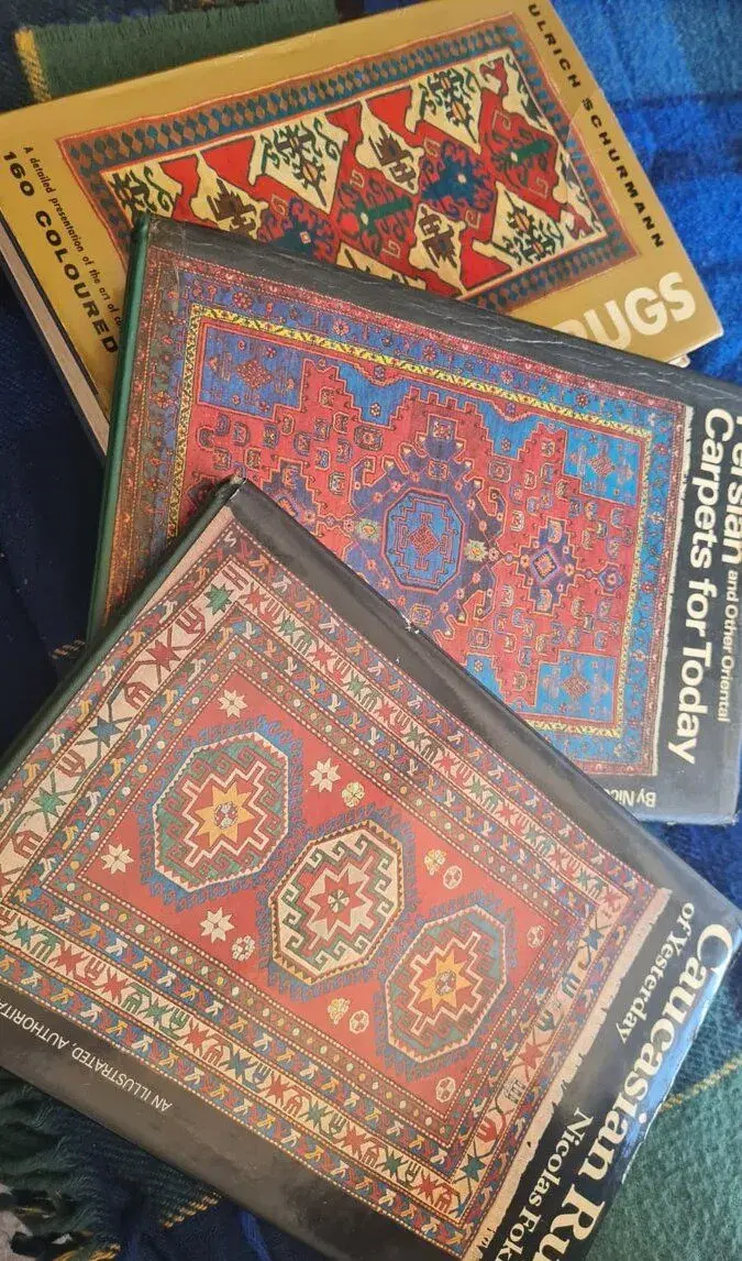 3 knihy o kobercích
