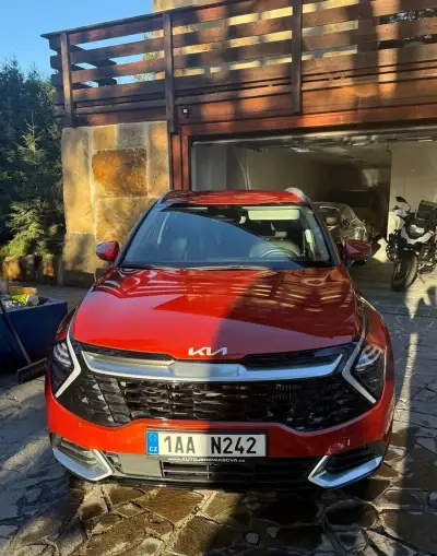 Kia SPORTAGE – 2023, 32 068 km