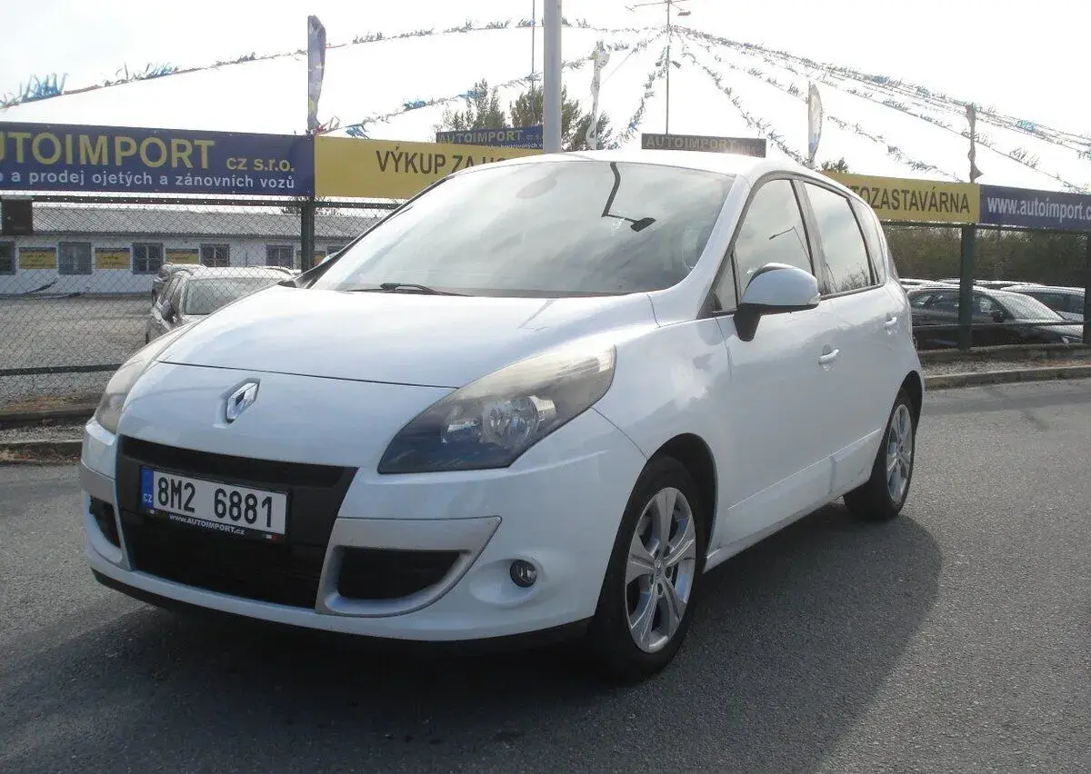 Renault Scénic – 2010, 260 125 km