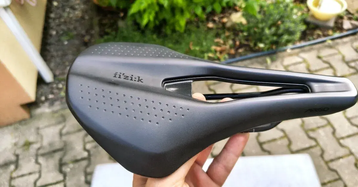Sedlo Fizik Argo Tempo R5 150mm