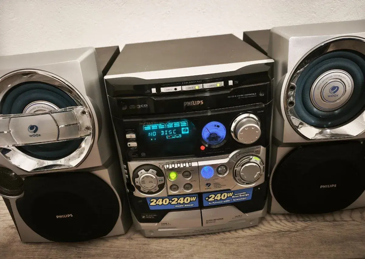 Hifi věž Philips FW C780