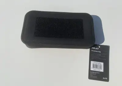voděodolná taštička na mobil