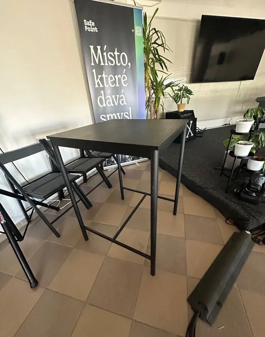Barový stůl IKEA černý
