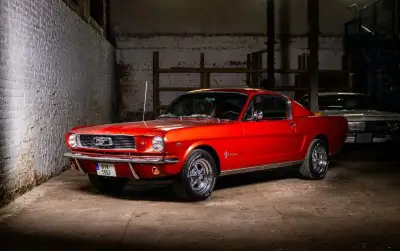 Ford MUSTANG