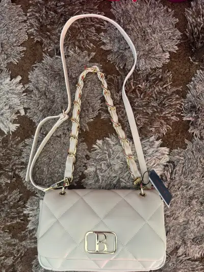 Elegantní dámská kabelka Badura