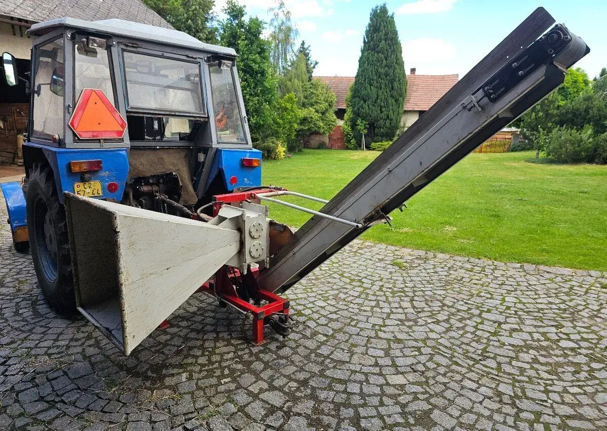 Špaličkovač za traktor