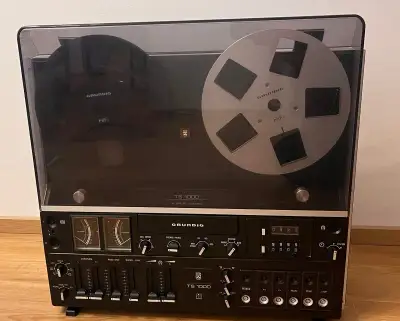 Cívkový magnetofon Grundig TS1000 vč. příslušenství