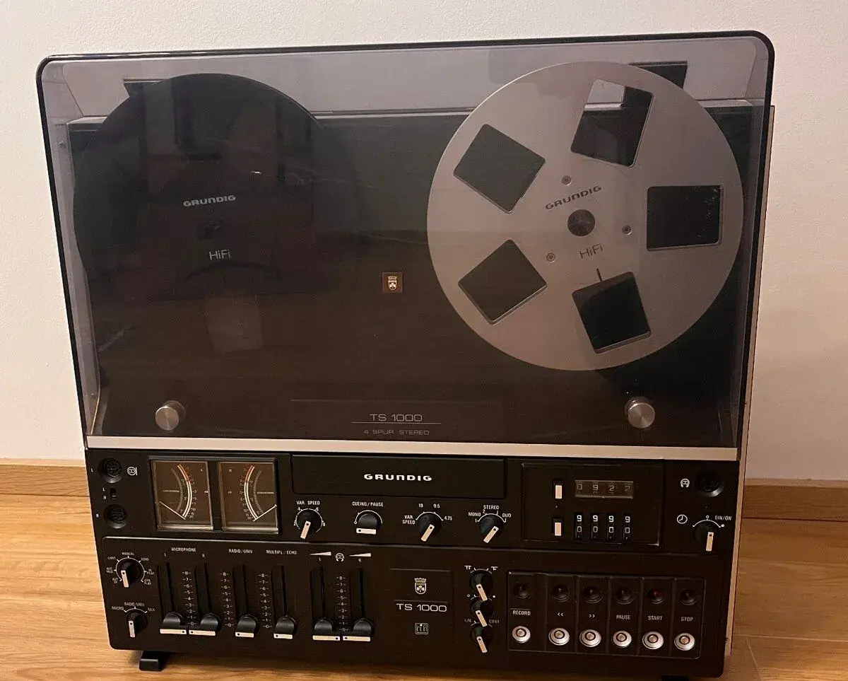 Cívkový magnetofon Grundig TS1000 vč. příslušenství